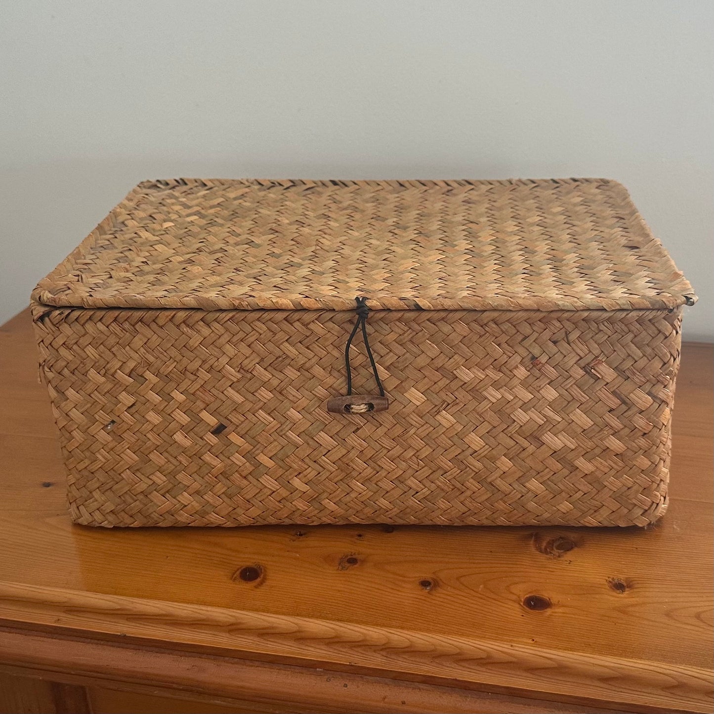 Island Rattan Storage Box w/- Lid | Natural