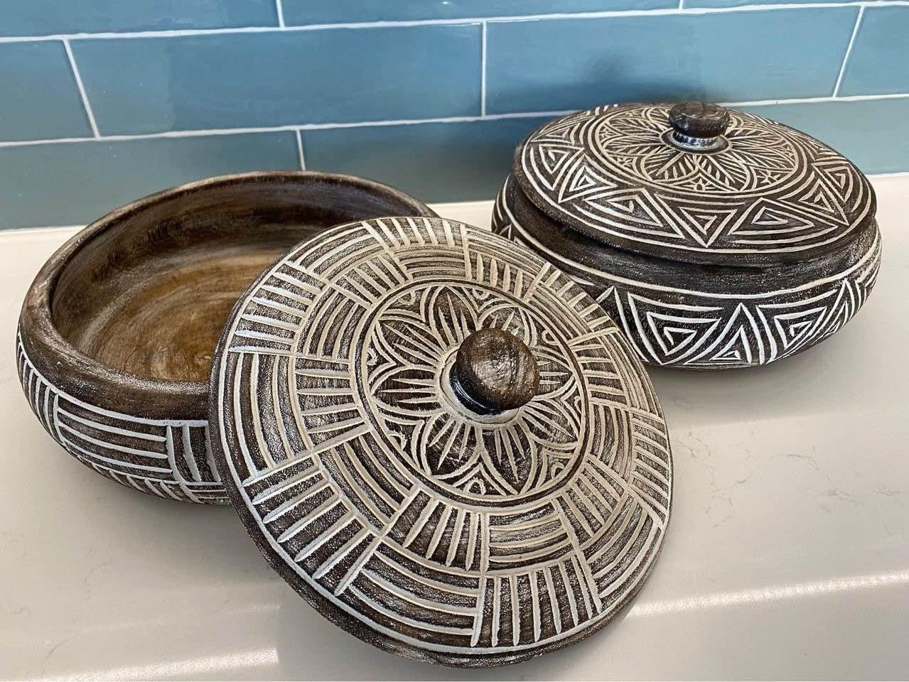 Hand Carved Wooden Bowl/Pot w/- Lid | 2 Styles