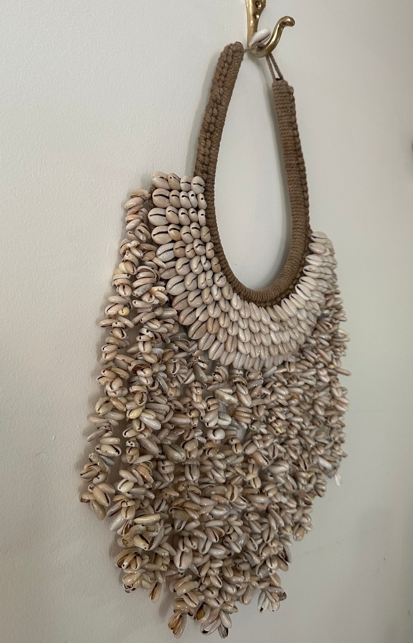 BoHo Papua Shell | Macrame | Necklace Wall hanging