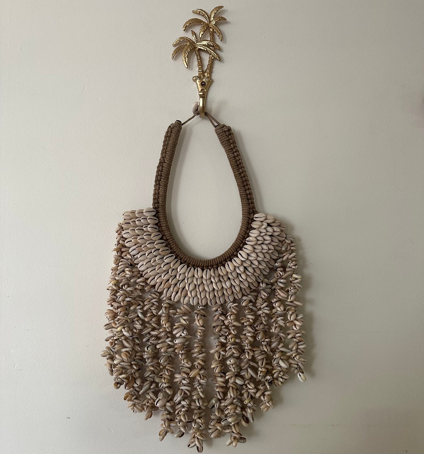 BoHo Papua Shell | Macrame | Necklace Wall hanging