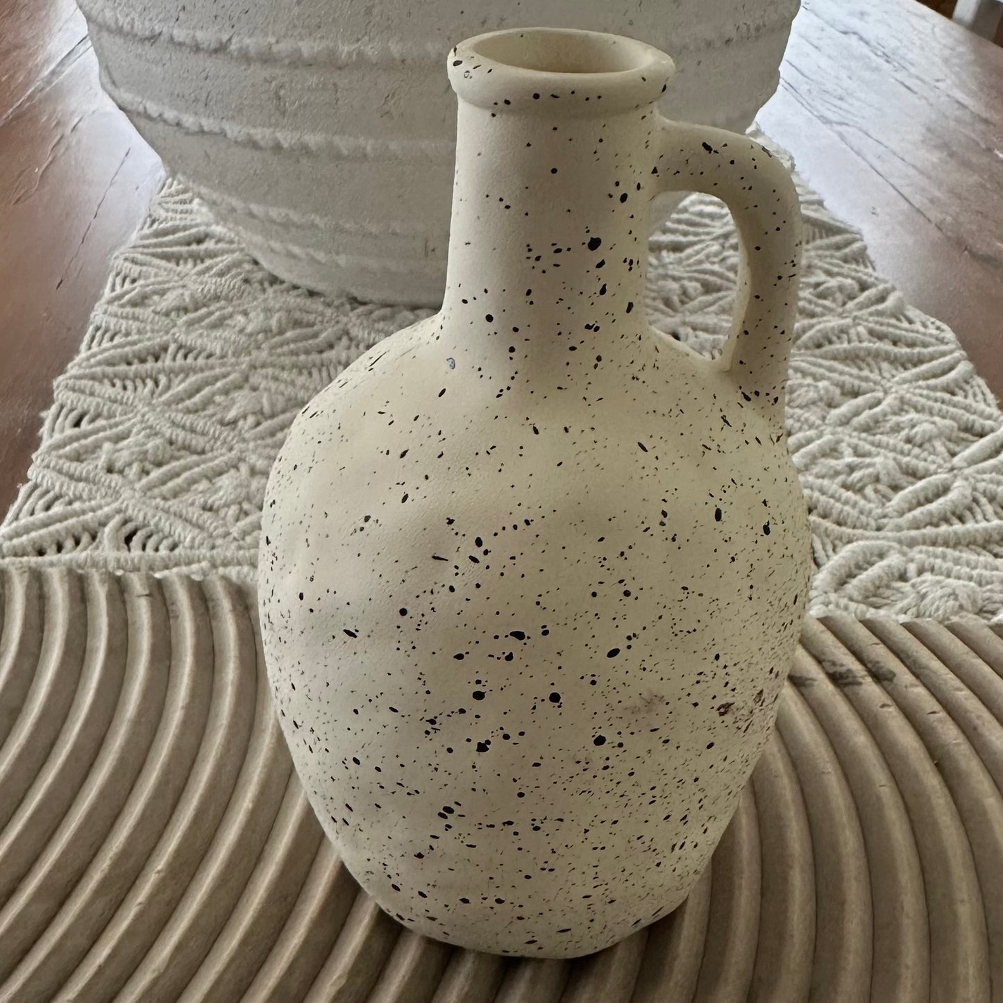 Amalfi Vertigree Rustic Urn | 3 Colours