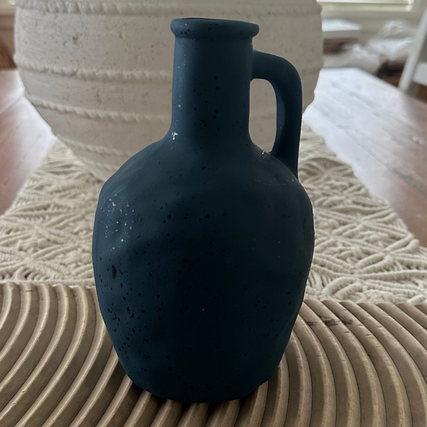 Amalfi Vertigree Rustic Urn | 3 Colours