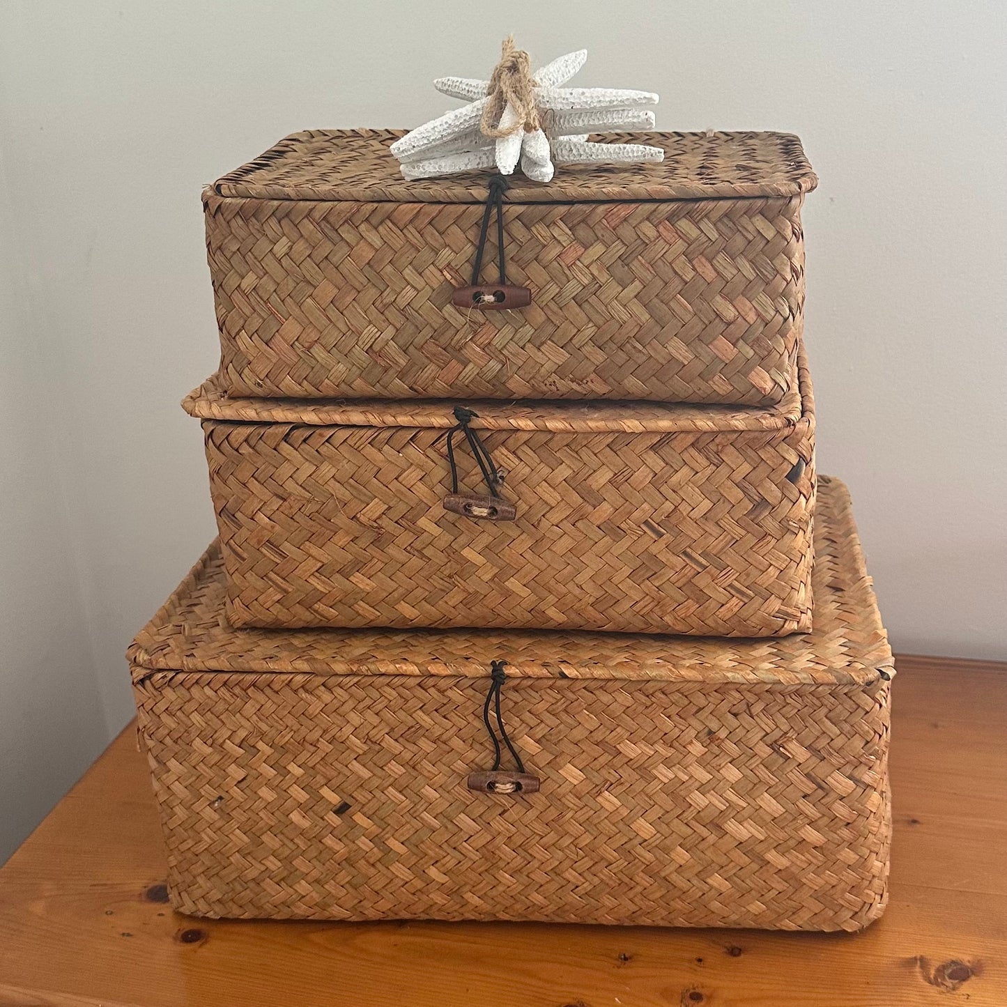 Island Rattan Storage Box w/- Lid | Natural