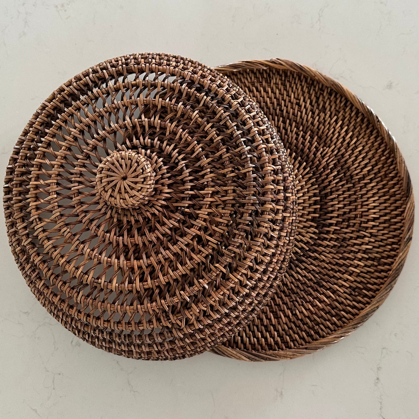 Hamptons Rattan Tray + Cover | Chocolate | 2 SIZES