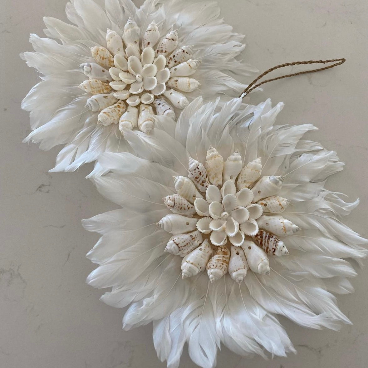 Isla Boho Juju Hanging/Tassel White | Shells | 27-30cm