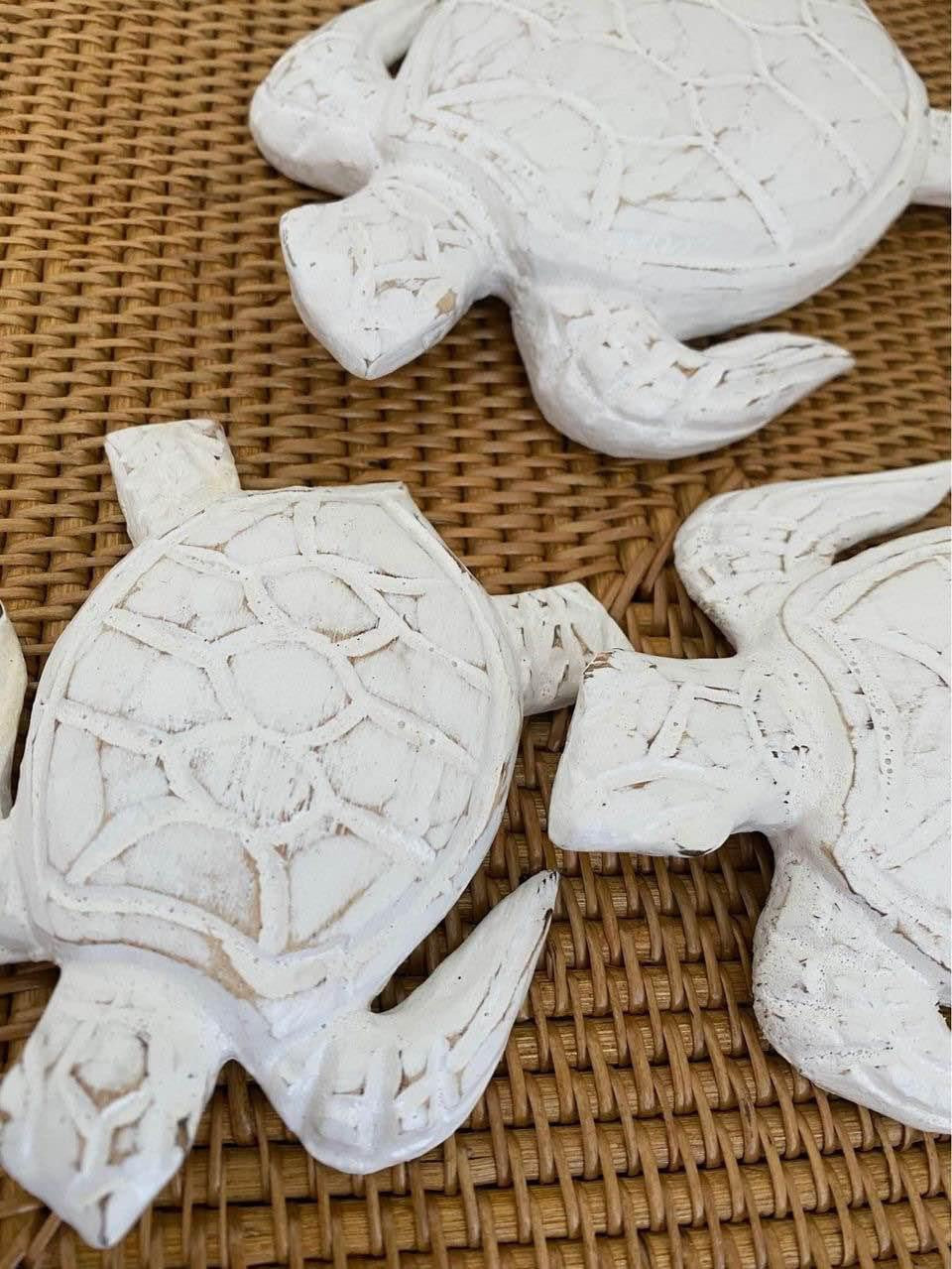 Coastal Turtles Wooden (set of 3) | White