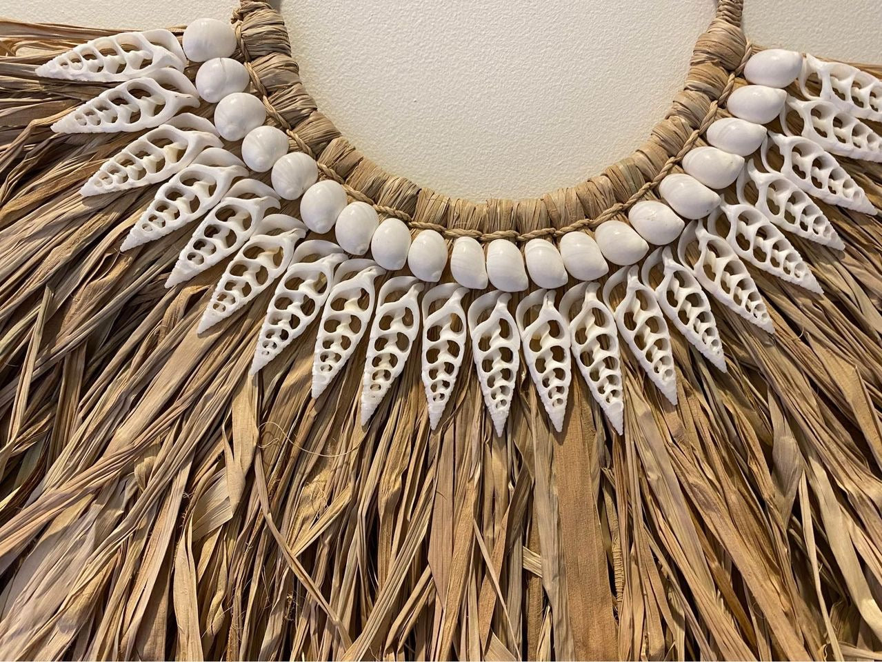 Canggu Raffia and Shell Wall Hanging | Medium