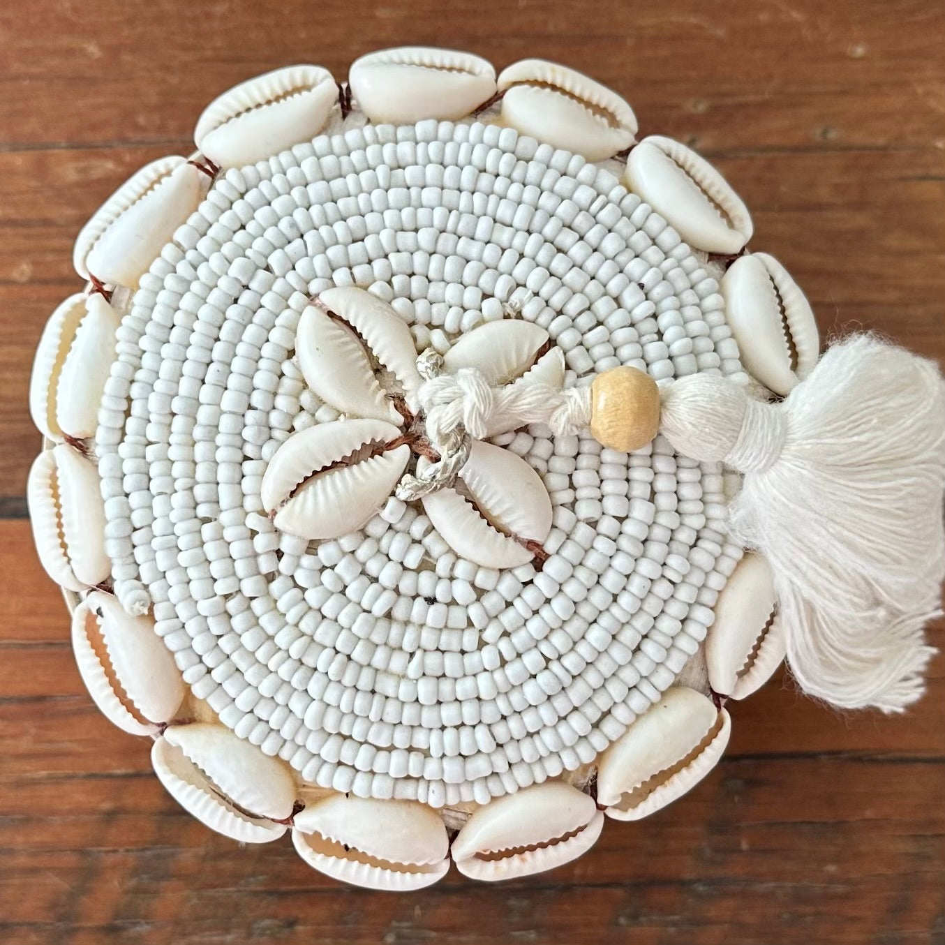 Balinese Gifting Box | Medium | Beaded | Cowrie