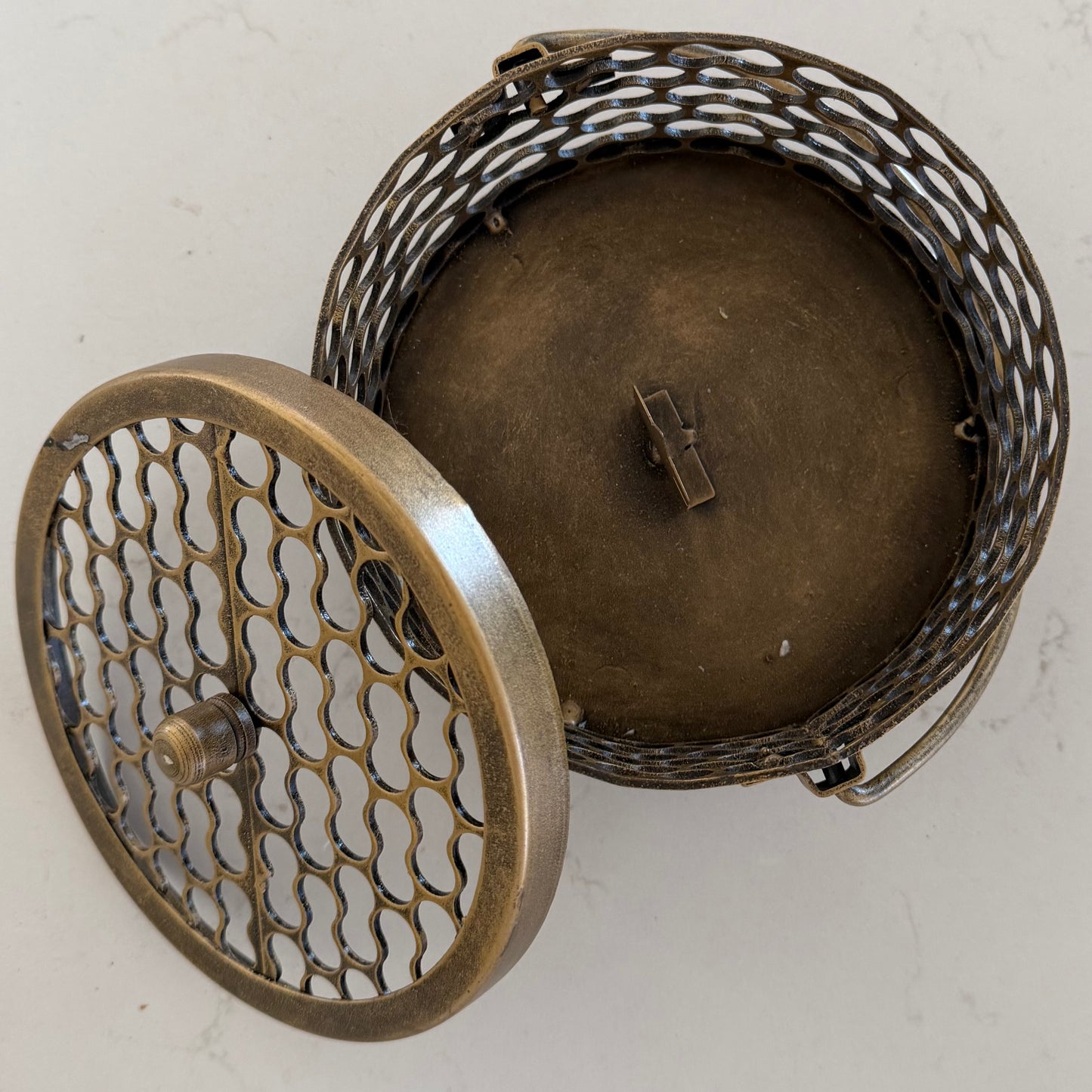 Bali Mozzie Coil Holder | BRONZE