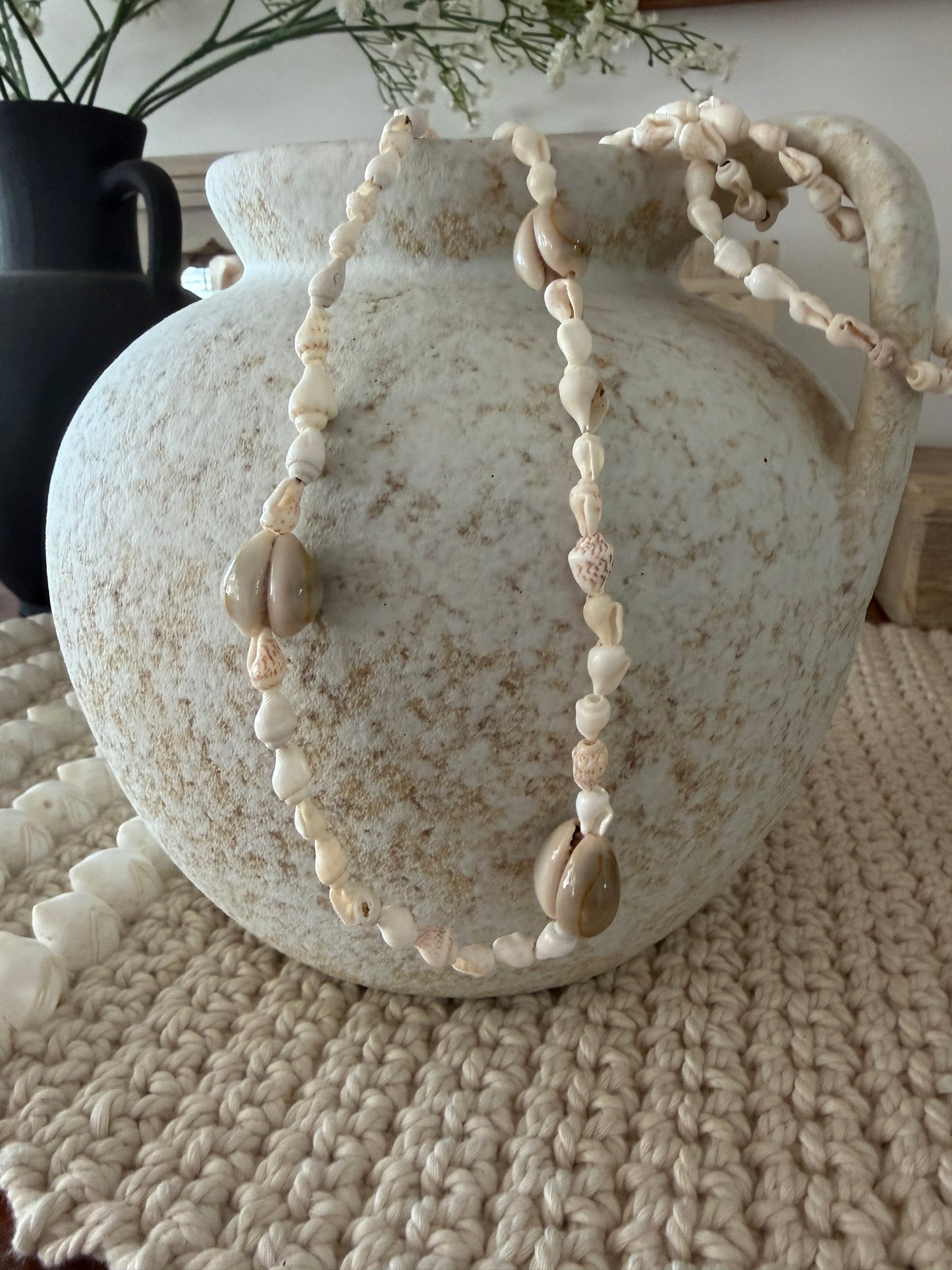 Cantik Cowrie & Small White Shells Necklace | Tassel | Lei