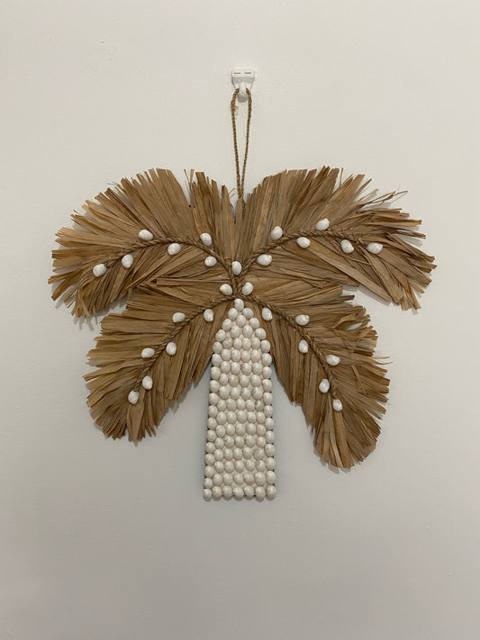 Raffia and Moon Shell Wall Hanging PALM