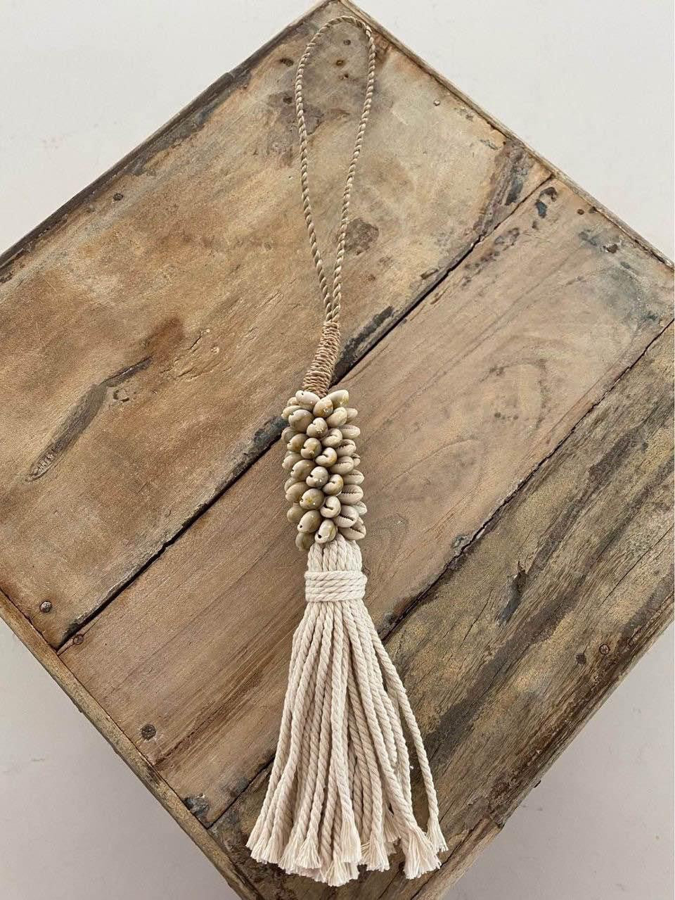 Cowrie Shell and Natural Cotton Tassel/Curtain Tie | 43cm – BoHo Dream Aus