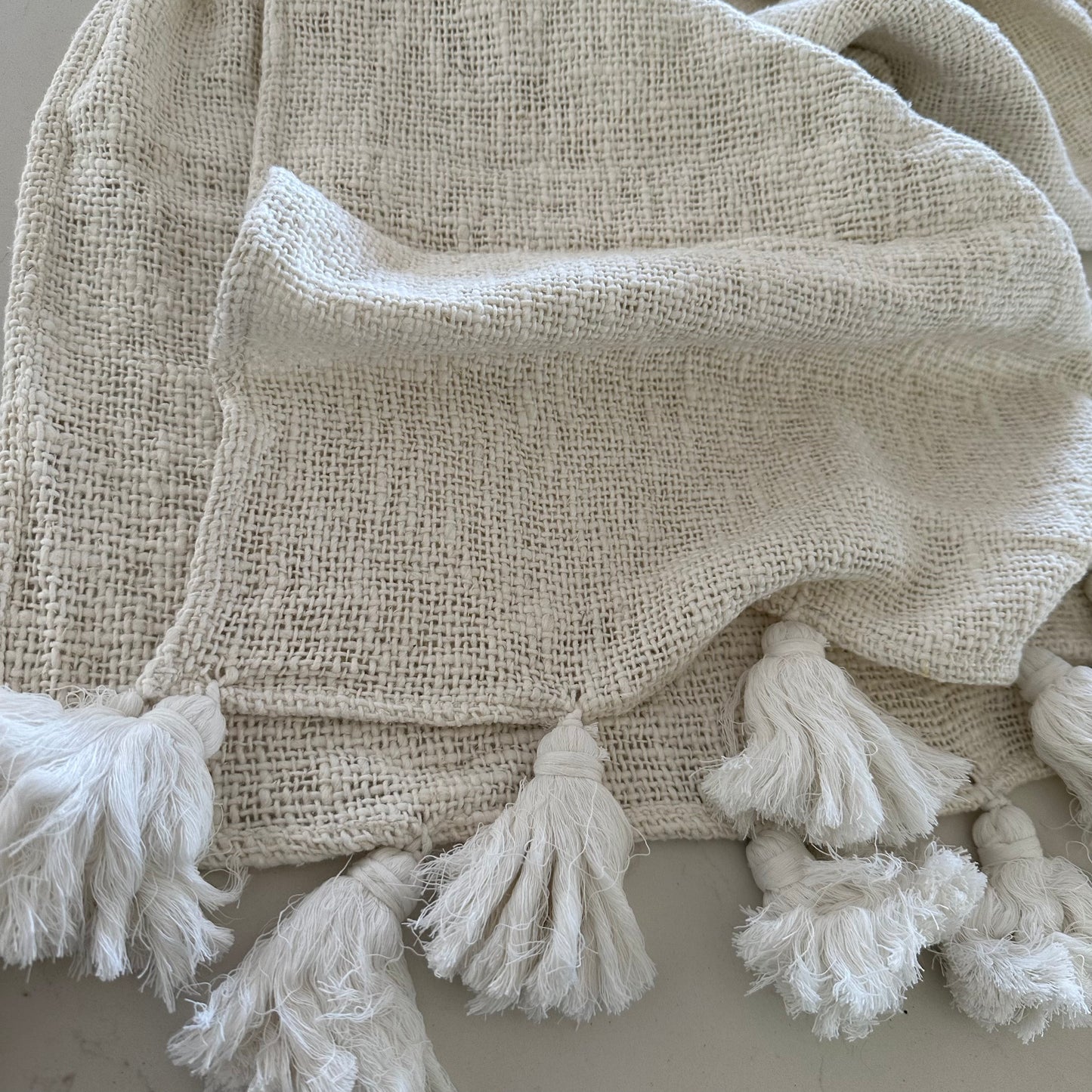 Islands Natural Cotton Table Runner | TASSELS