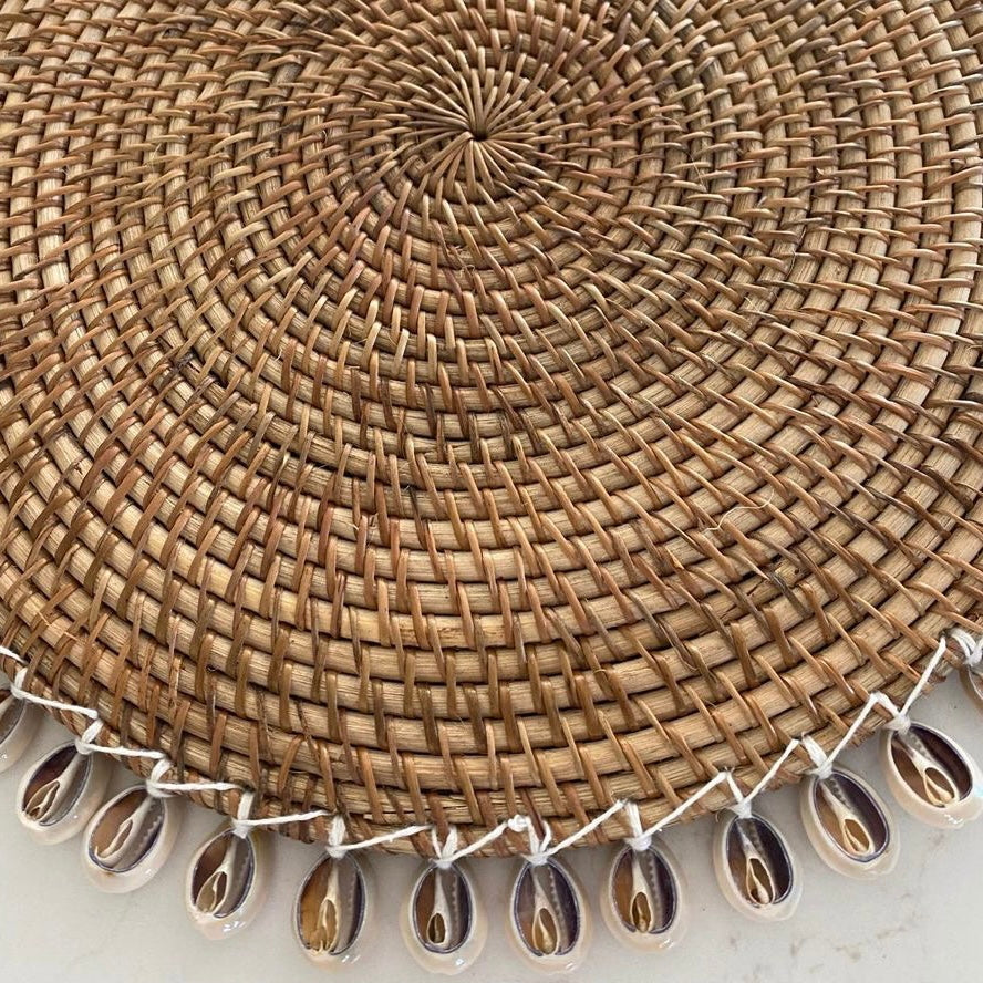 Rattan Cowrie Placemat | 39cm