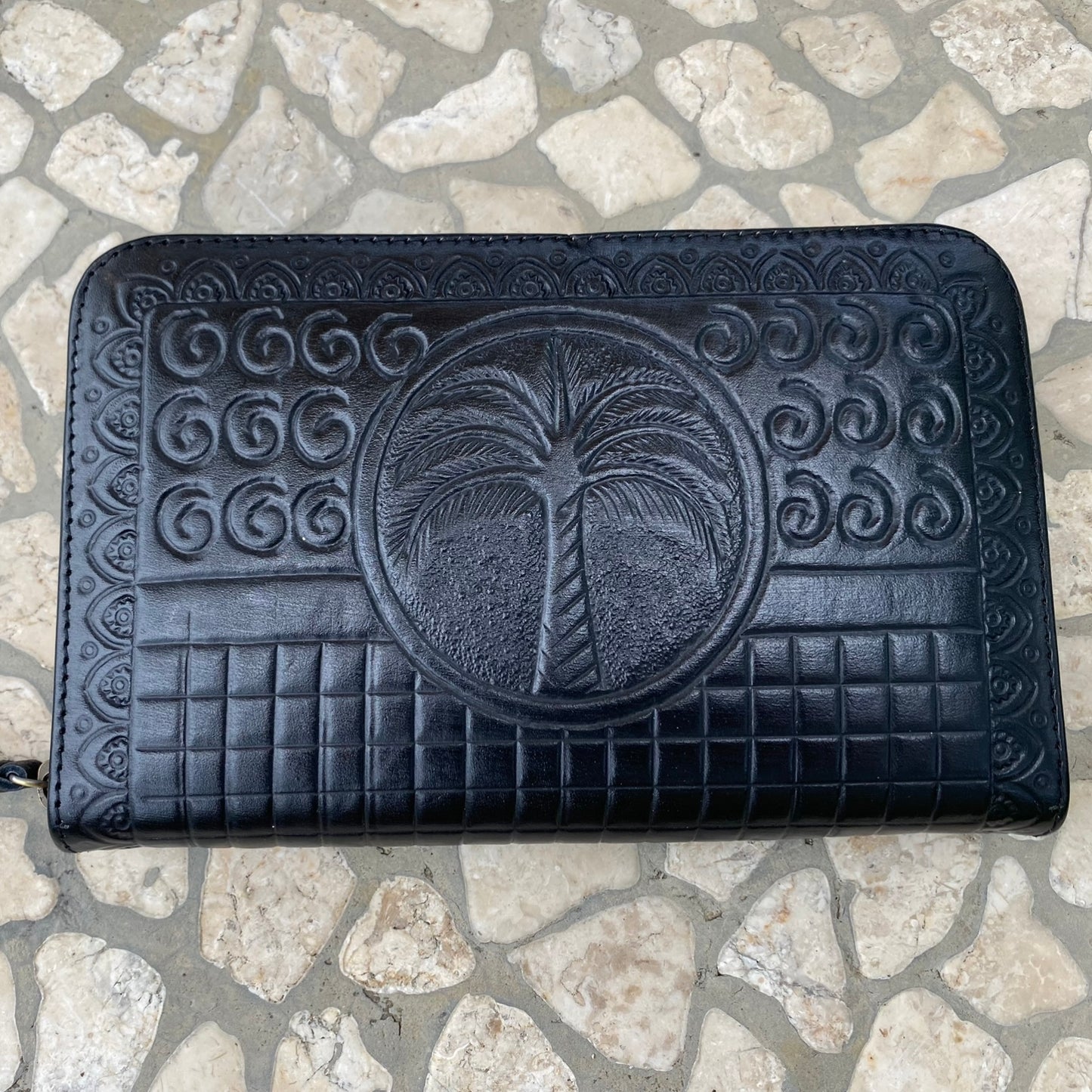 Traveller Palm Leather Clutch/Wallet